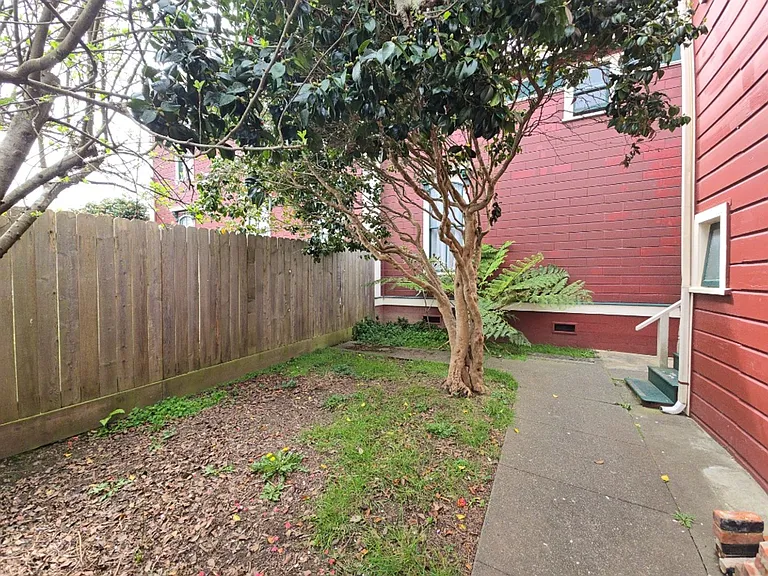 626 O St — Photo 13