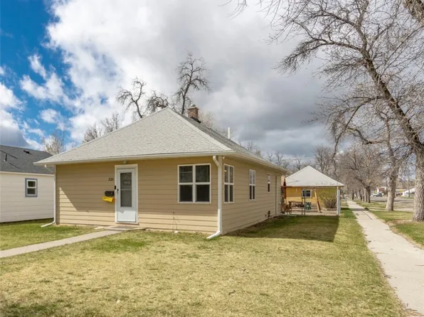 320 4th Ave, Laurel, MT 59044