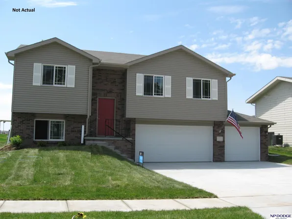 2600 58th St, Lincoln, NE 68524