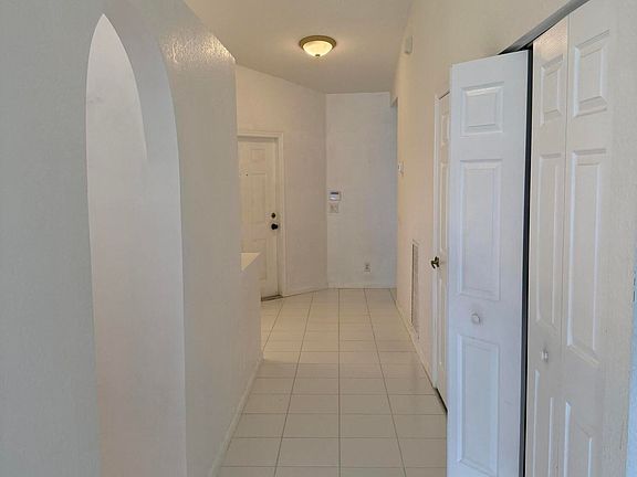 4th image of 8432 Cargill Pt
