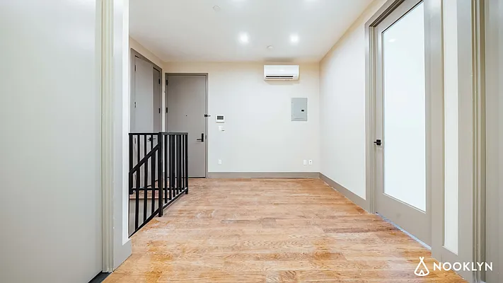 Rented by Nooklyn NYC LLC | media 19