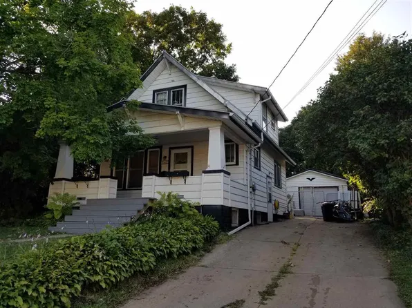 340 North Water Street, Platteville, WI 53818