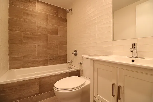 Rented by Compass | media 32