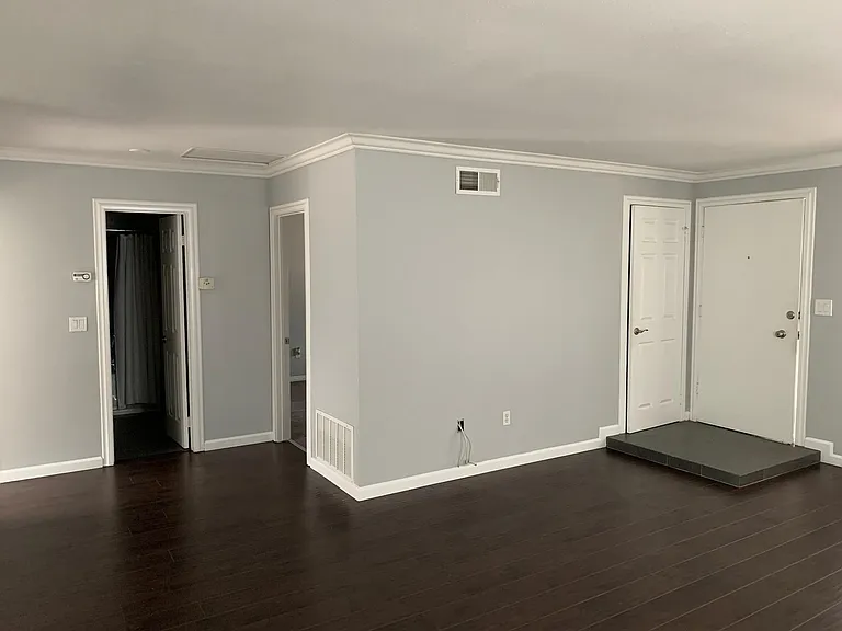 340 Pacific St — Photo 2