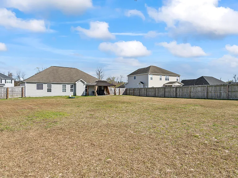 132 Prelude Dr — Photo 34