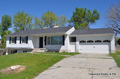 1st image of 995 E Hillview Dr #995