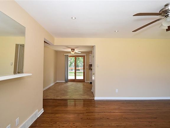 5th image of 1617 W 40th St
