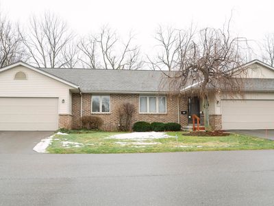 1001 Ironwood Cir NW, Grand Rapids, MI, 49534