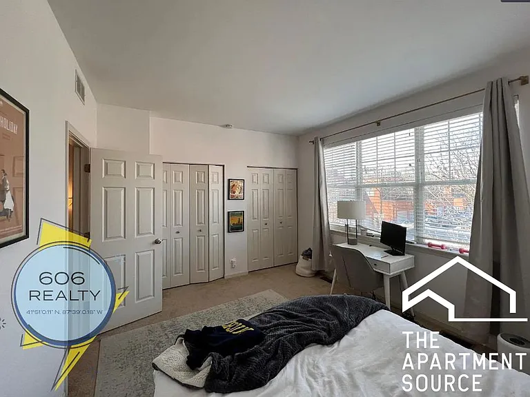 220 W Scott St #B — Photo 5