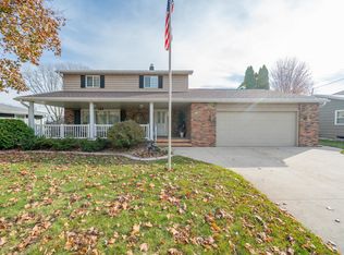 389 Welhouse Dr, Kimberly, WI 54136