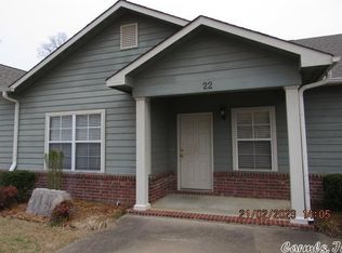 1410 Robins St #22, Conway, AR 72034
