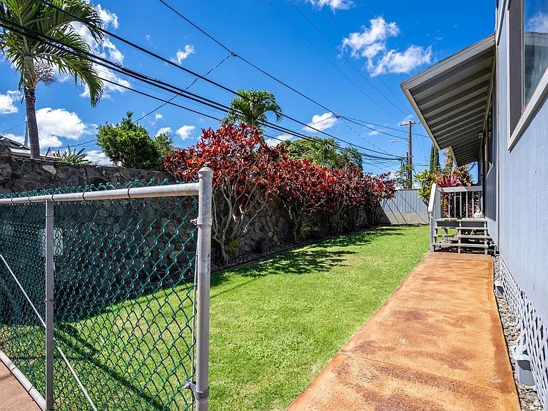 312 Hiolani St #1 — Photo 15