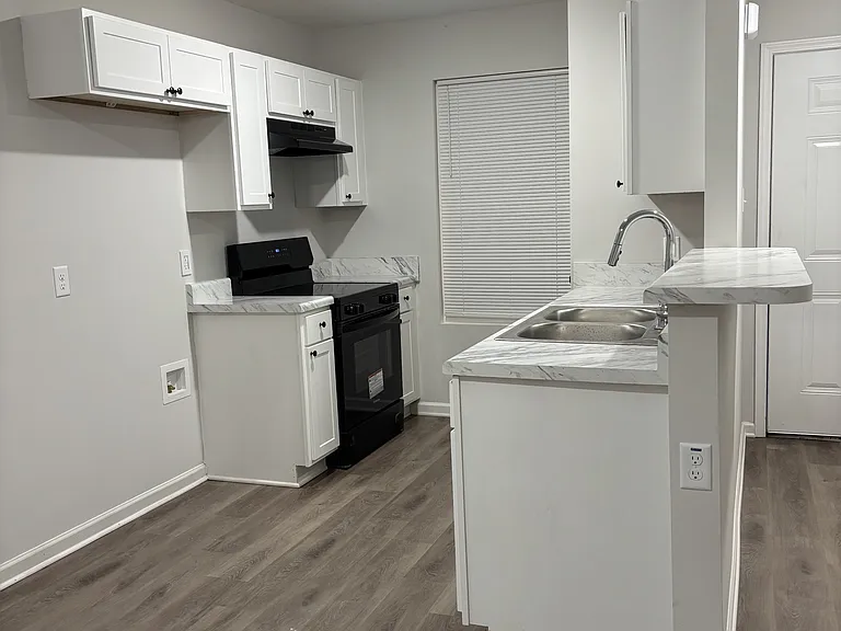 2585 Callie Rd — Photo 6