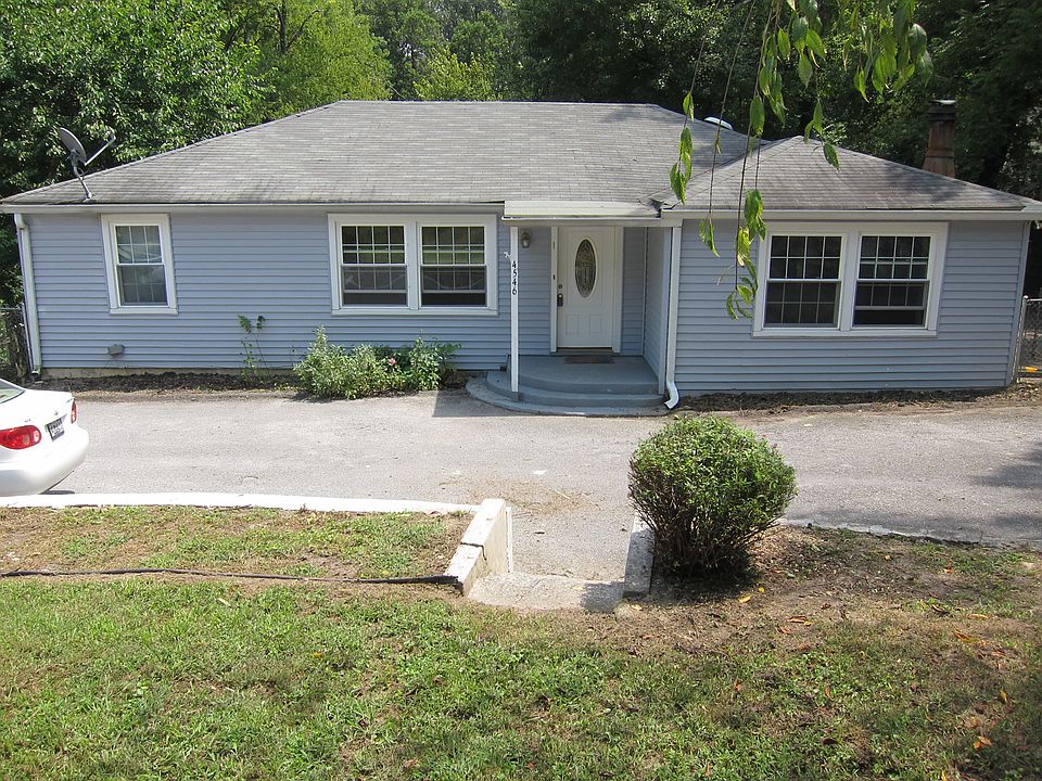 01 Home with Apartment Near 