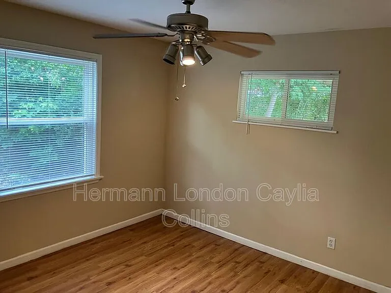 9463 Margo Ann Ln — Photo 12