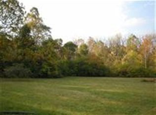 1217 S Andrews Rd, Yorktown, IN 47396