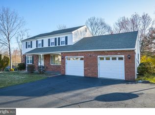64 Deerpath Rd, Chalfont, PA 18914