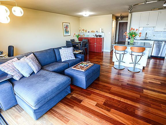 2nd image of 1001 Queen Anne Ave N APT 503