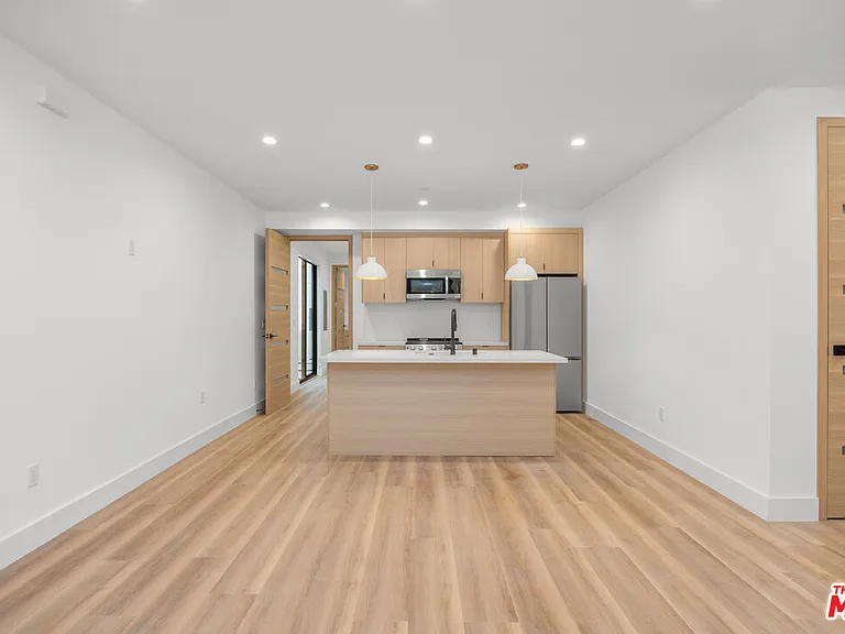 5313 Ben Ave #3 — Photo 5