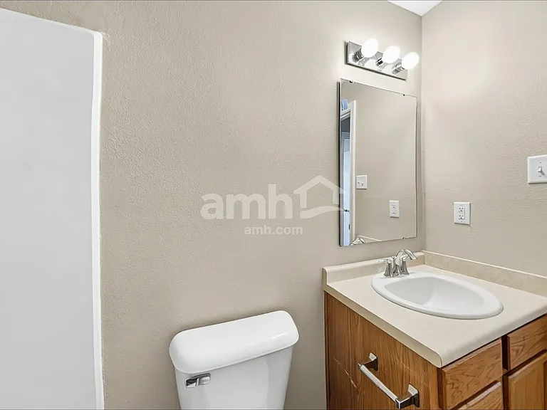 34 Frostwood Ln — Photo 13