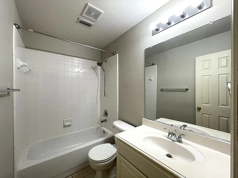 6000 White Pine Dr — Photo 12