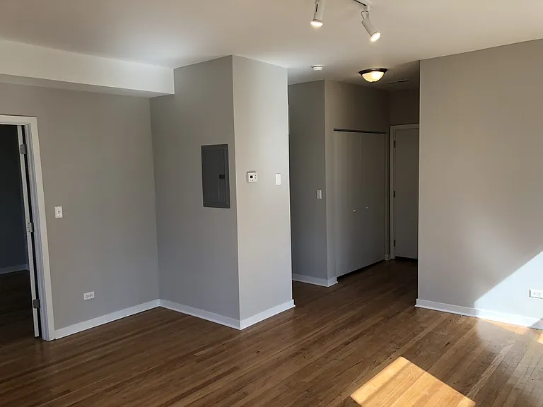 4819 N Christiana Ave #1W — Photo 6