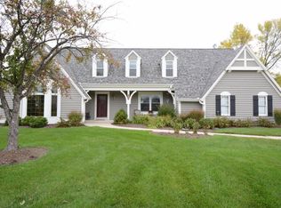 4395 Highfield Ct, Brookfield, WI 53045