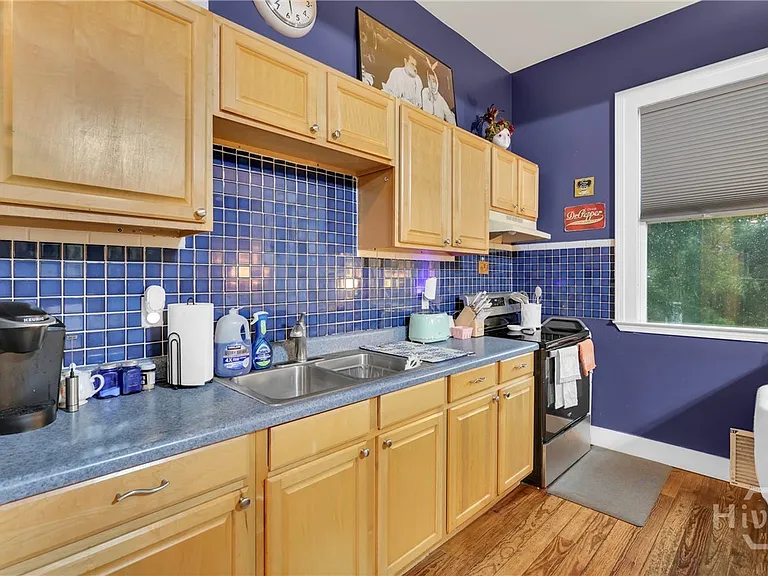 309 E Duffy St — Photo 19