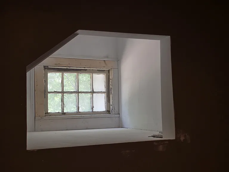 118 Hawkins Ave #102 — Photo 8