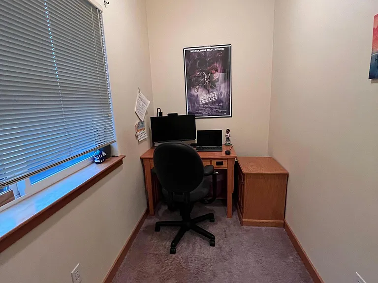 Bedroom 3 - study/den