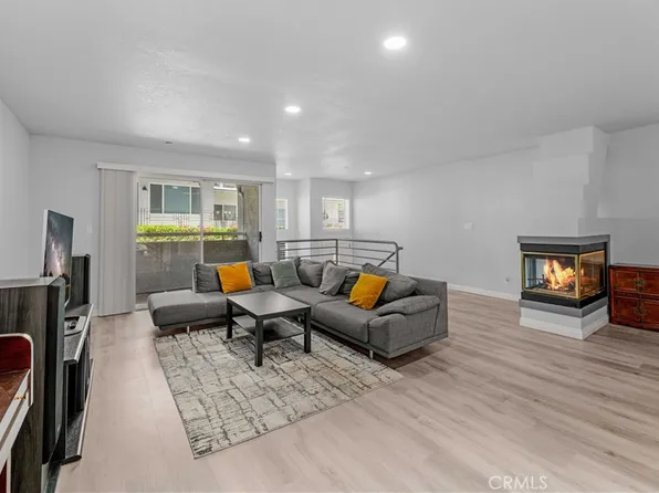 2101 Glenada Ave APT 2, Montrose, CA 91020