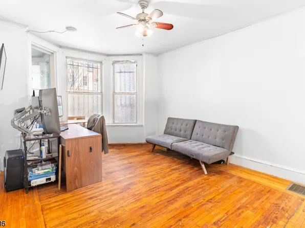 112 4Th Ave, Newark City, NJ 07104