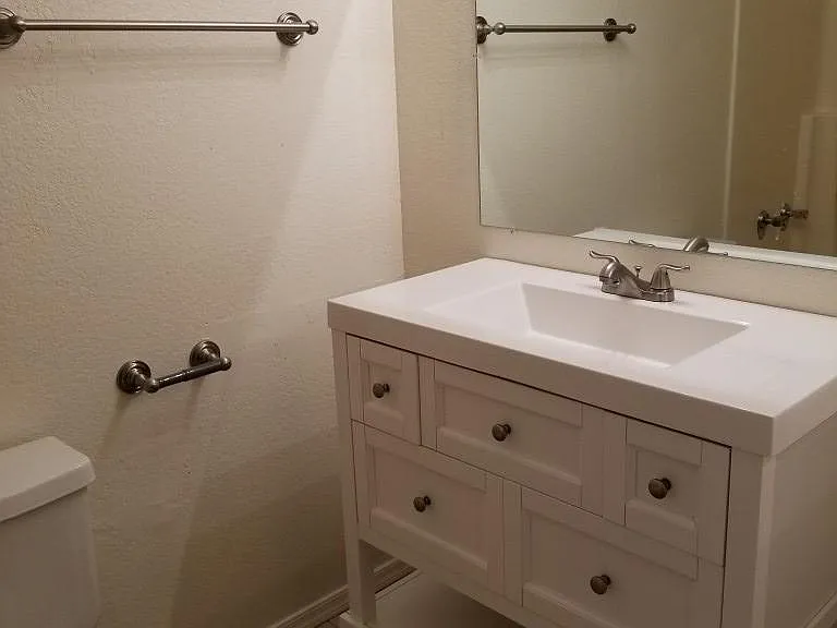 2949 E Cicero St #103 — Photo 9