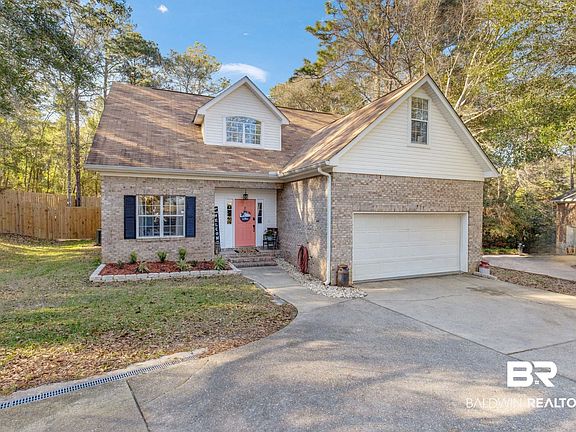 2nd image of 7611 Charleston Oaks Dr