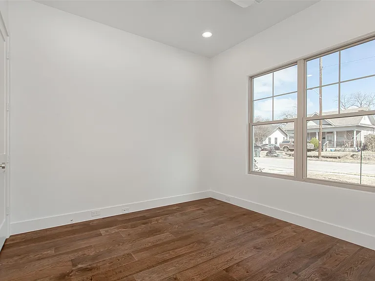 1107 Mount Auburn Ave — Photo 21