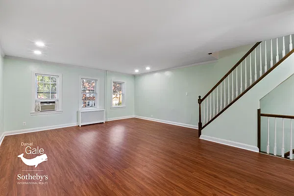 Rented by Daniel Gale Sotheby's International Realty | media 21