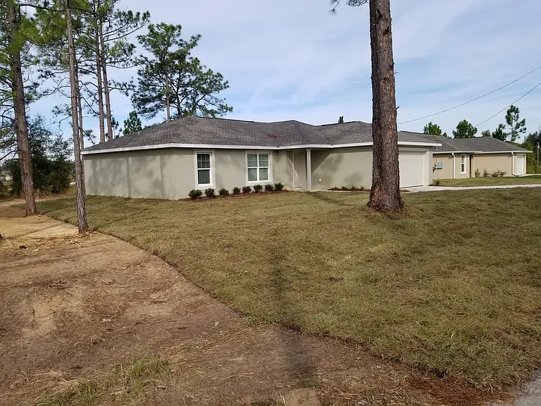 Dogwood Dr — Photo 2