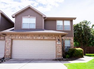 956 Avondale Ln, Plano, TX 75025
