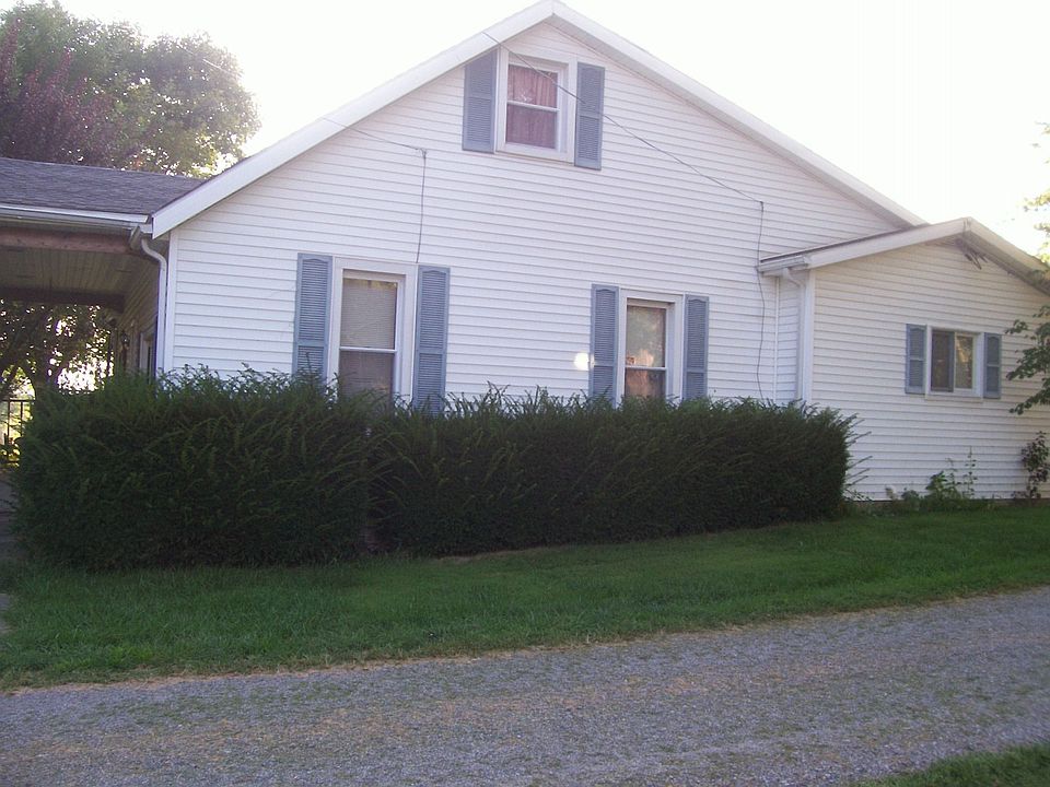 2nd image of 13495 Hillcrest Ln