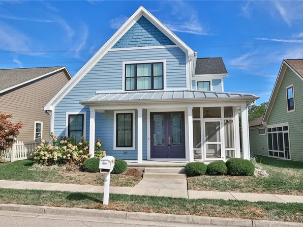 465 Cayman Cir, Tipp City, OH 45371