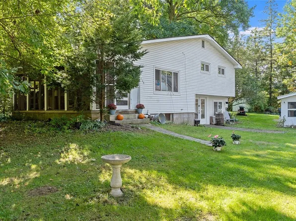 108 Kingston Rd, Elbridge, NY 13060