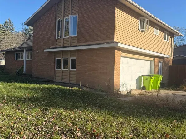 3070 E Frederick St, Midland, MI 48640