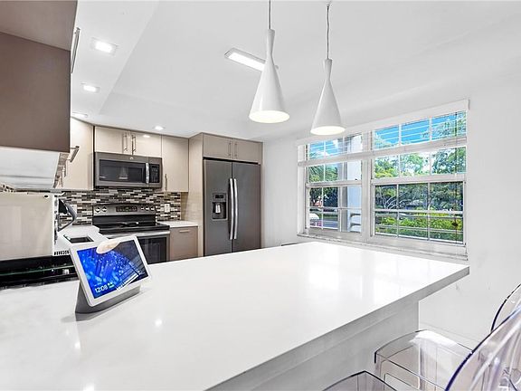 3rd image of 805 Cypress Boulevard #210