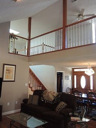 4th image of 311 Sanctuary Hill Drive
