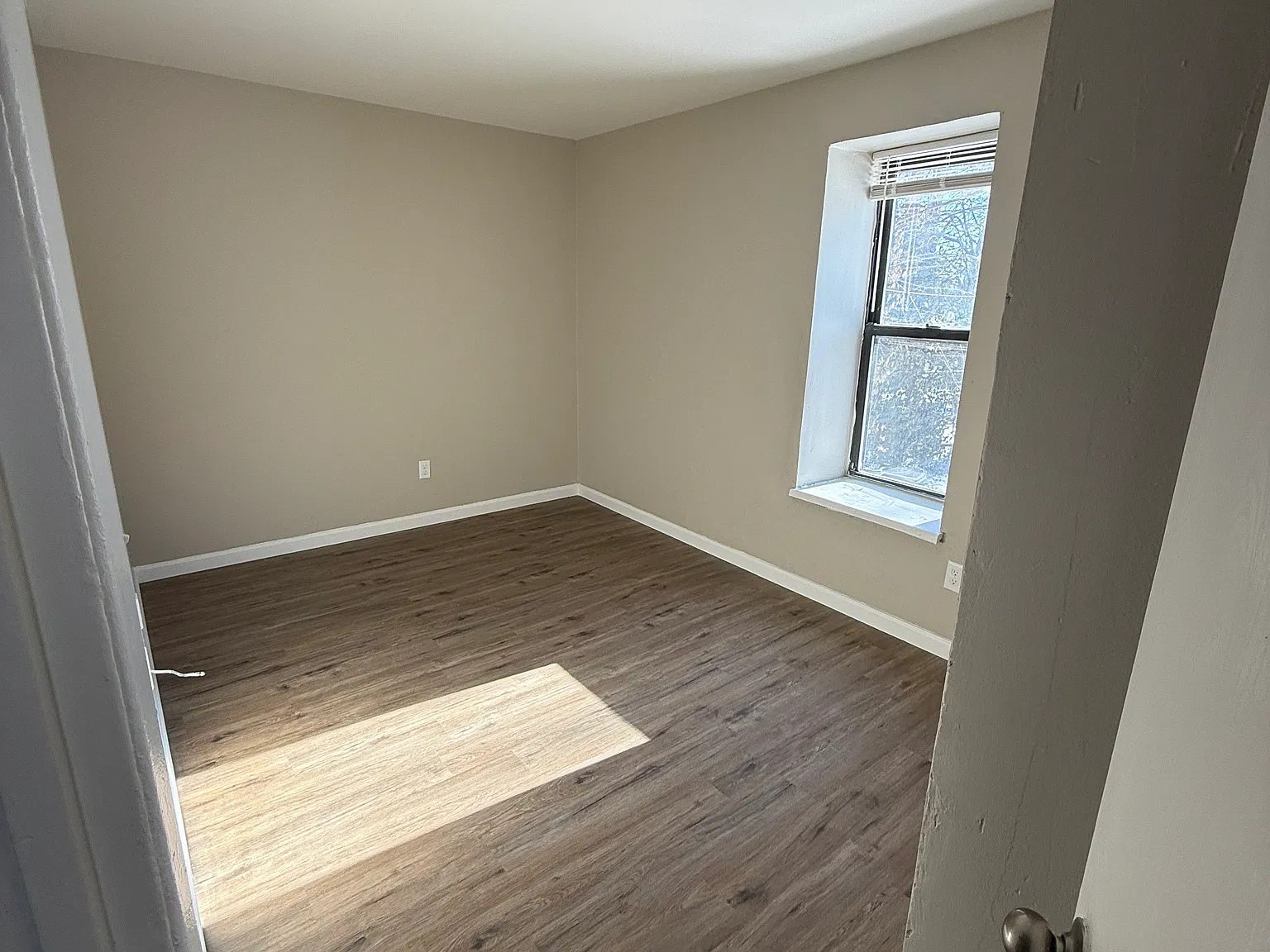 4 bed, 1600 sqft, $1,795 — Photo 3