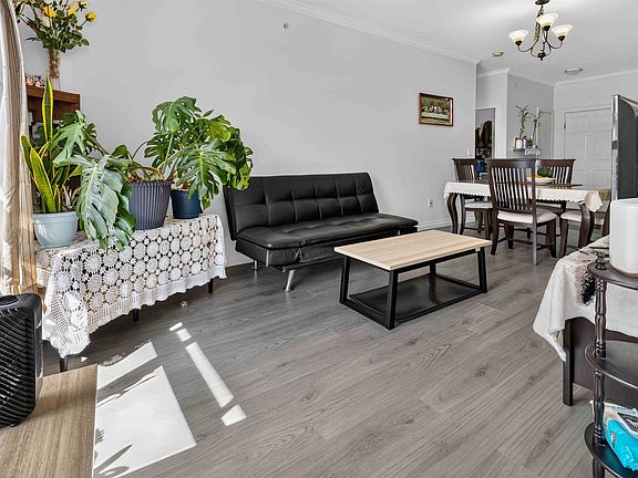 2nd image of 46053 Chilliwack Central Rd #304