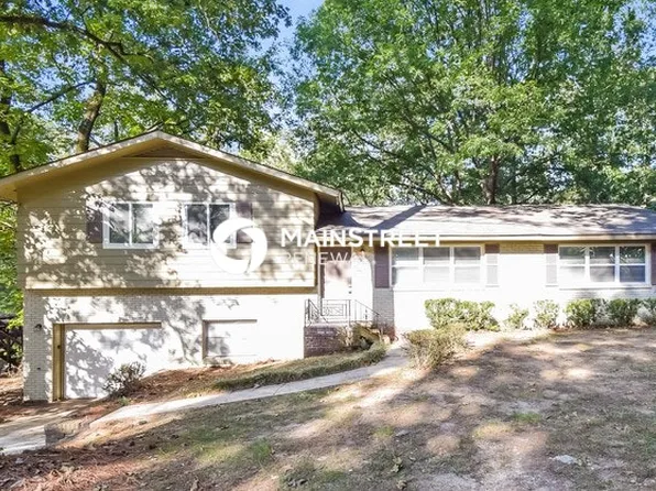 1128 Lay Dr, Birmingham, AL 35215