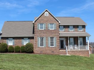 100 Keeview Ct, Gray, TN 37615