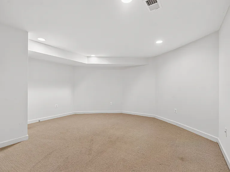 43331 Hollybank Pl — Photo 7