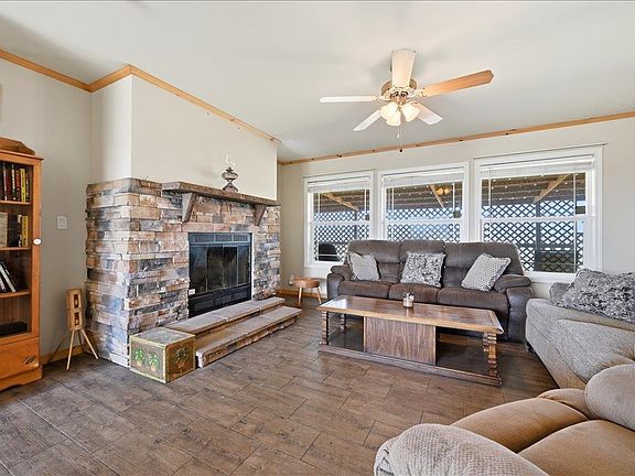 2nd image of 13213 Hope Rd